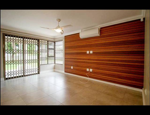 4 BEDROOM HOUSE FOR SALE IN UMHLANGA RIDGE